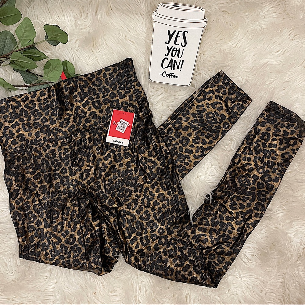 Spanx Faux Leather Leopard Shine Leggings size Medium